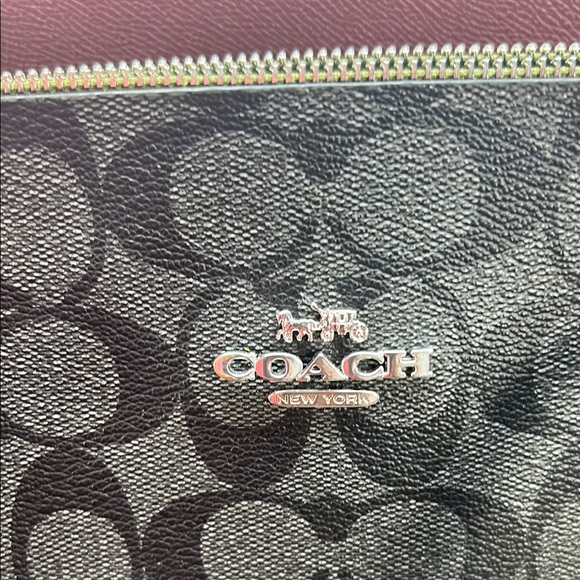 *8537 Coach black tote bag - Picture 7 of 12